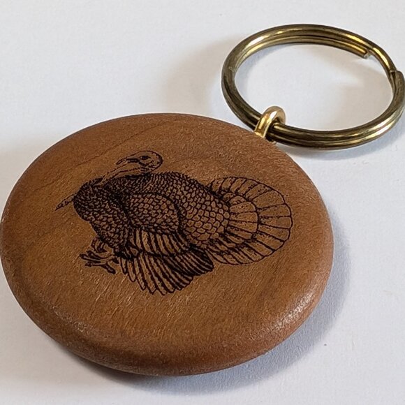 HURON PERTH ONTARIO CANADA TURKEY ASSOCIATION WOOD KEYCHAIN CANADIAN BIRD HUNTER - Picture 3 of 12